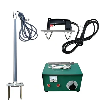 Hand-held-electrical-stunner (1)